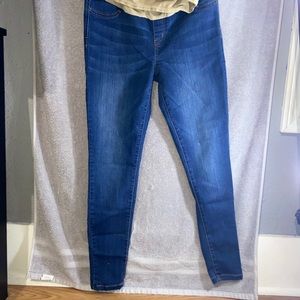 MATERNITY JEANS SZ small